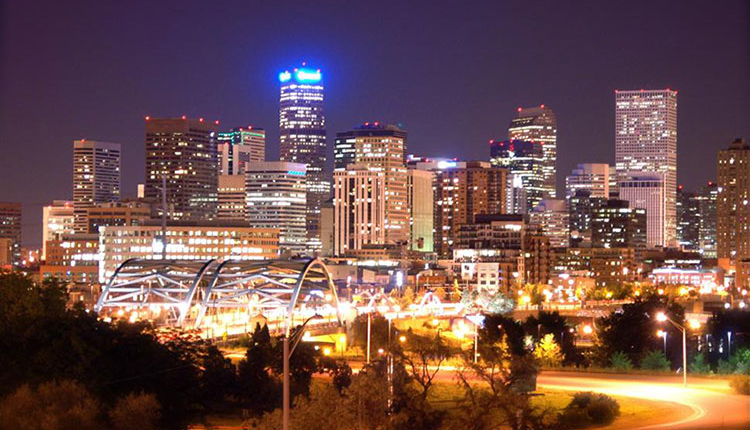 denver skyline at night